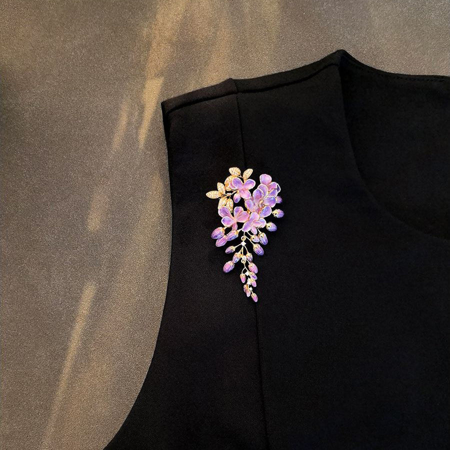Purple Flower Brooch – Luxury Crystal Floral Statement Pin for Women