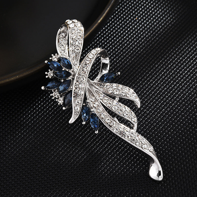New Flower Style High-end Brooch Brooch Women's Fashion Versatile Sweater Jacket Pin Flower Brooch with Accessories