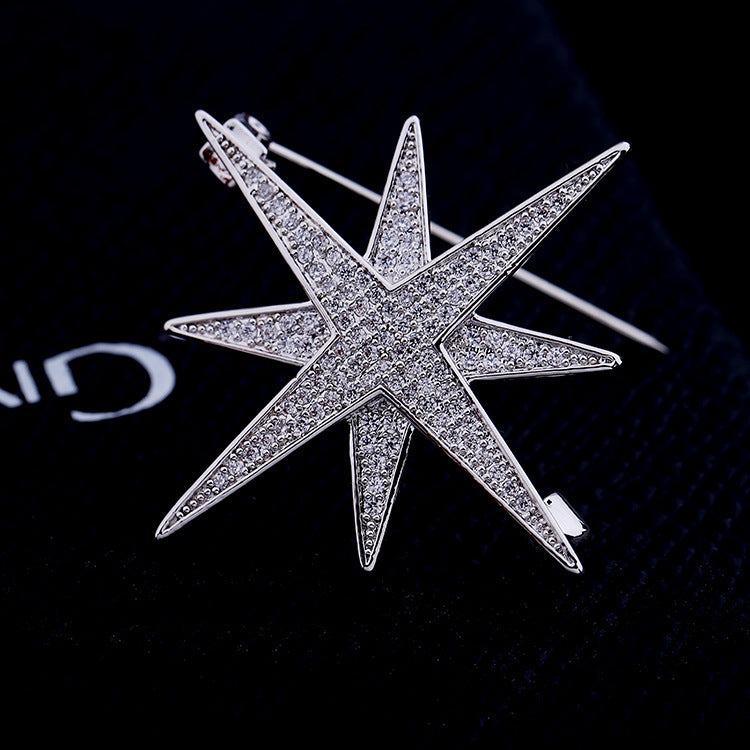 Korean version of high-end micro-inlaid zircon corsage personalized badge fashion suit coat pin female star rice character brooch