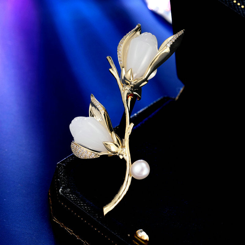 National style classical magnolia brooch high-end sense light luxury women's coat temperament pin new Chinese high-end exquisite corsage