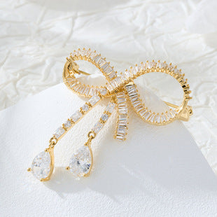 Streamer Bright Slightly Inlaid with Zirconium Ribbon Knot Brooch Stylish Elegant Freshwater Pearl Clothing Corsage Versatile Women's Pin
