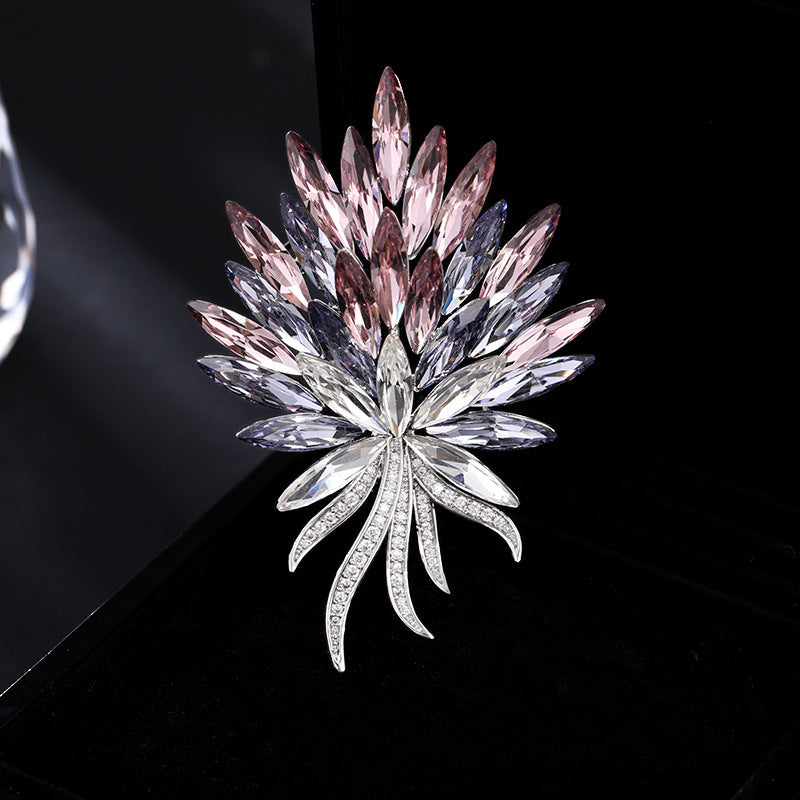 Luxury high-end wheat ear crystal brooch high-end elegance gradual change color snowflake pin gift commemorative coat corsage