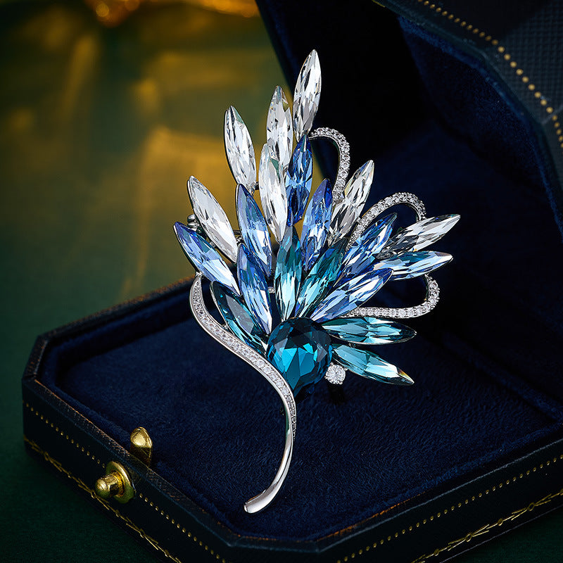Luxury high-end wheat ear crystal brooch high-end elegance gradual change color snowflake pin gift commemorative coat corsage