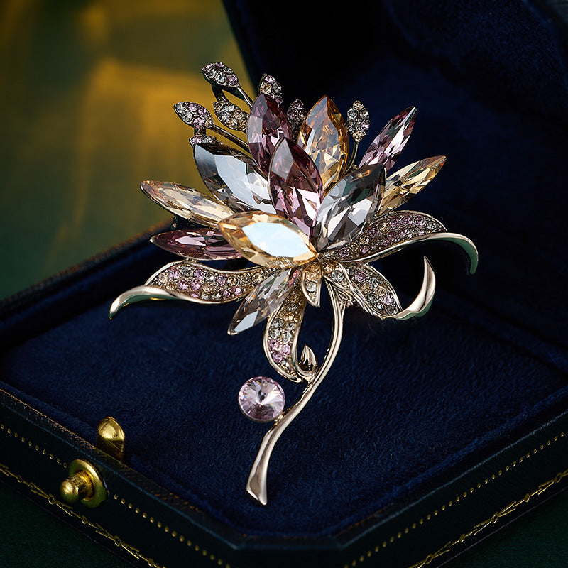 Luxury high-end wheat ear crystal brooch high-end elegance gradual change color snowflake pin gift commemorative coat corsage